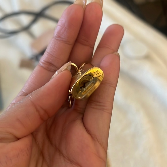 ✨ AUTHENTIC✨ LOUIS VUITTON pad lock with key and chain - Picture 3 of 5